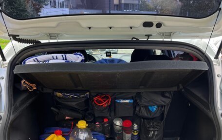 Hyundai Solaris II рестайлинг, 2015 год, 850 000 рублей, 9 фотография