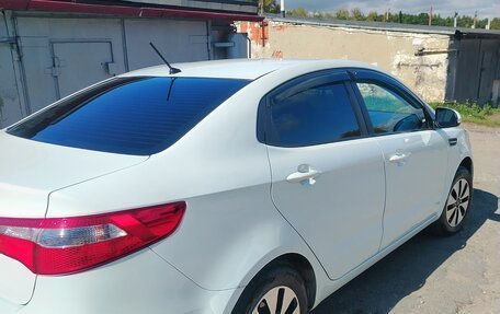 KIA Rio III рестайлинг, 2013 год, 890 000 рублей, 4 фотография