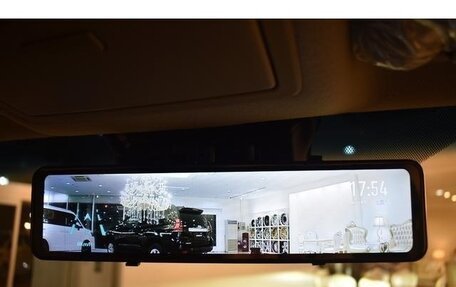 Toyota Land Cruiser Prado 150 рестайлинг 2, 2022 год, 2 965 000 рублей, 13 фотография