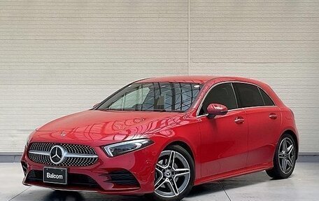 Mercedes-Benz A-Класс, 2022 год, 2 100 000 рублей, 2 фотография