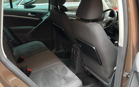 Volkswagen Tiguan I, 2015 год, 2 100 000 рублей, 9 фотография