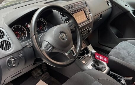 Volkswagen Tiguan I, 2015 год, 2 100 000 рублей, 11 фотография