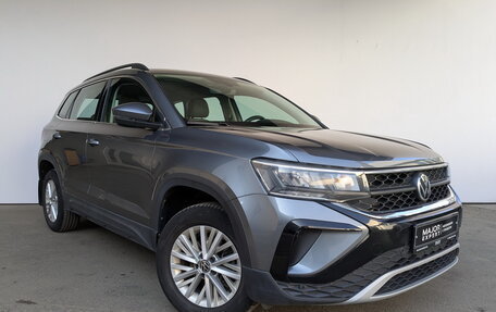 Volkswagen Taos, 2022 год, 2 600 000 рублей, 1 фотография