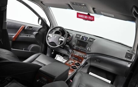 Toyota Highlander III, 2013 год, 1 595 000 рублей, 14 фотография