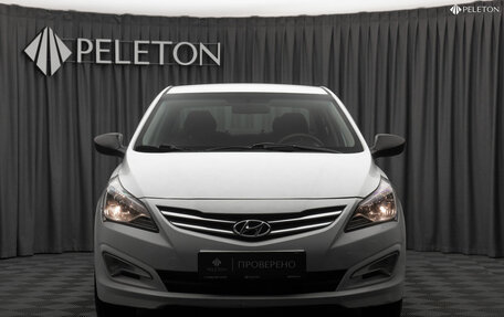 Hyundai Solaris II рестайлинг, 2015 год, 830 000 рублей, 3 фотография