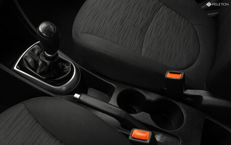 Hyundai Solaris II рестайлинг, 2015 год, 830 000 рублей, 15 фотография