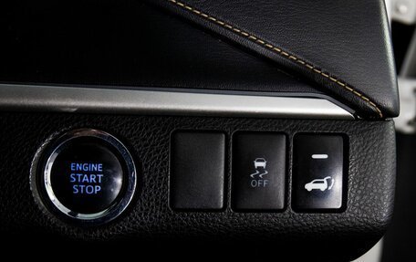 Toyota Harrier, 2017 год, 2 600 000 рублей, 15 фотография