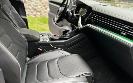 Volkswagen Touareg III, 2020 год, 5 800 000 рублей, 23 фотография