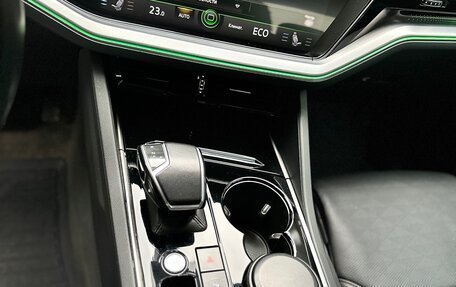 Volkswagen Touareg III, 2020 год, 5 800 000 рублей, 24 фотография