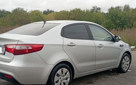 KIA Rio III рестайлинг, 2012 год, 850 000 рублей, 13 фотография