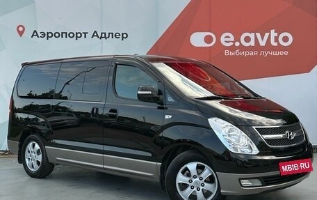 Hyundai Grand Starex Grand Starex I рестайлинг 2, 2012 год, 2 250 000 рублей, 3 фотография
