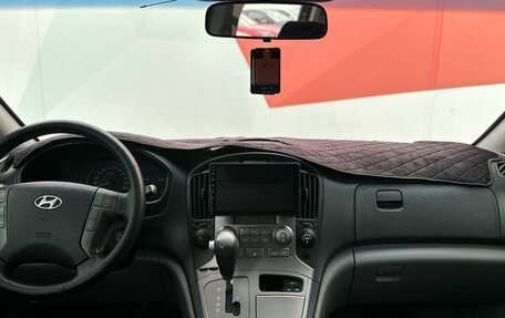Hyundai Grand Starex Grand Starex I рестайлинг 2, 2012 год, 2 250 000 рублей, 8 фотография