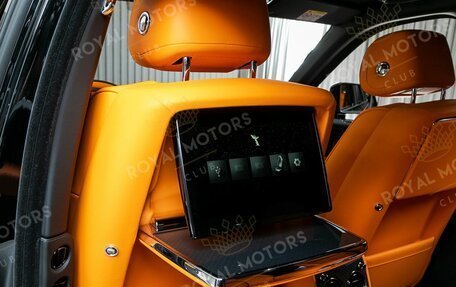 Rolls-Royce Cullinan, 2025 год, 76 400 000 рублей, 32 фотография