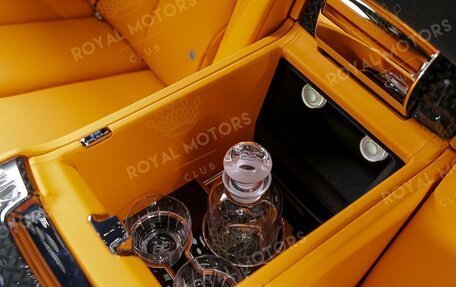 Rolls-Royce Cullinan, 2025 год, 76 400 000 рублей, 30 фотография