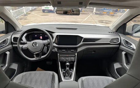 Volkswagen T-Cross I, 2021 год, 1 225 000 рублей, 9 фотография