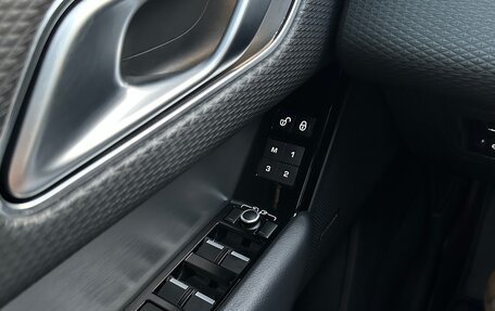 Land Rover Range Rover Velar I, 2019 год, 5 200 000 рублей, 11 фотография