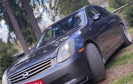 Nissan Skyline, 2005 год, 720 000 рублей, 17 фотография