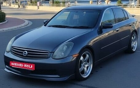 Nissan Skyline, 2005 год, 720 000 рублей, 29 фотография