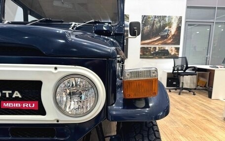 Toyota Land Cruiser 40, 1977 год, 3 300 000 рублей, 14 фотография