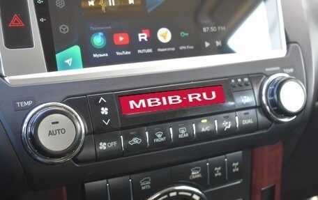 Toyota Land Cruiser Prado 150 рестайлинг 2, 2014 год, 2 749 999 рублей, 16 фотография