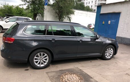 Volkswagen Passat B8 рестайлинг, 2017 год, 1 450 000 рублей, 5 фотография