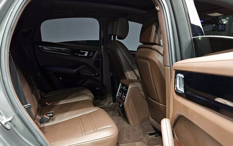 Porsche Cayenne III, 2021 год, 7 123 686 рублей, 13 фотография