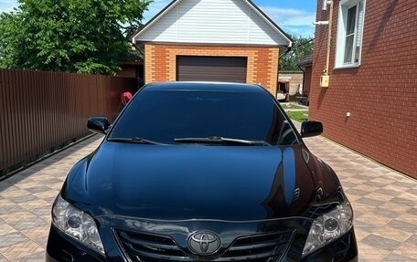 Toyota Camry, 2008 год, 1 550 000 рублей, 1 фотография