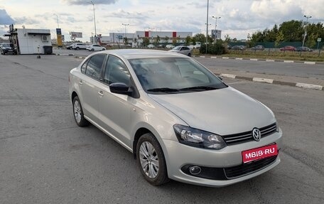 Volkswagen Polo VI (EU Market), 2014 год, 920 000 рублей, 1 фотография