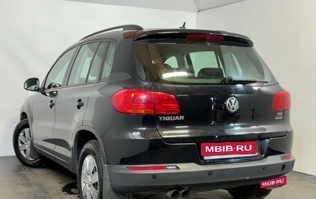 Volkswagen Tiguan I, 2013 год, 1 049 000 рублей, 4 фотография