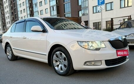 Skoda Superb III рестайлинг, 2012 год, 1 300 000 рублей, 1 фотография