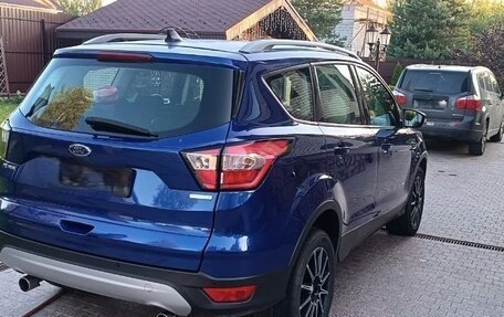 Ford Kuga III, 2017 год, 1 370 000 рублей, 4 фотография