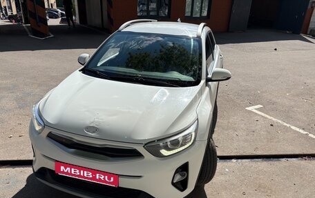 KIA Stonic, 2019 год, 1 650 000 рублей, 7 фотография