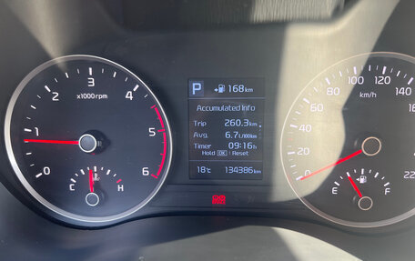 KIA Stonic, 2019 год, 1 650 000 рублей, 19 фотография