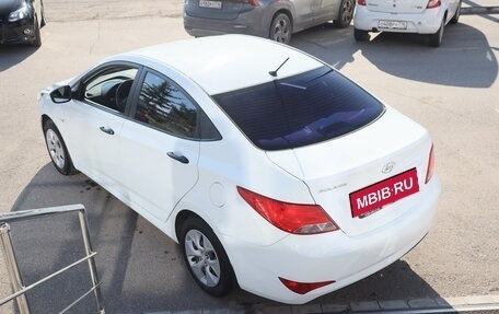 Hyundai Solaris II рестайлинг, 2016 год, 911 600 рублей, 7 фотография