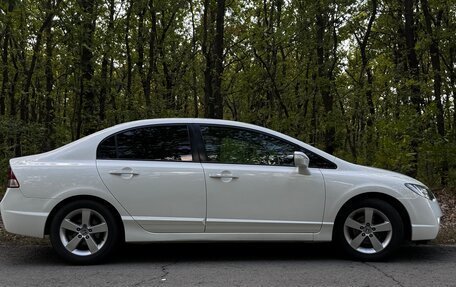 Honda Civic VIII, 2008 год, 990 000 рублей, 2 фотография