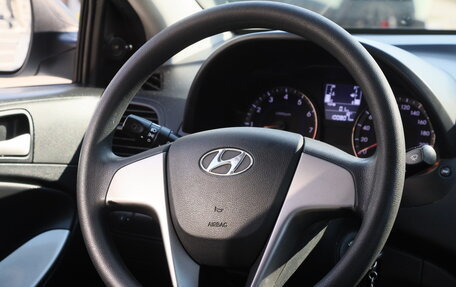 Hyundai Solaris II рестайлинг, 2016 год, 911 600 рублей, 22 фотография