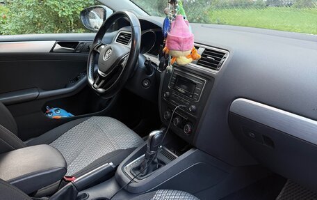 Volkswagen Jetta VI, 2017 год, 1 450 000 рублей, 8 фотография