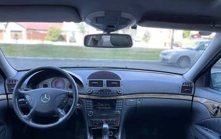 Mercedes-Benz E-Класс, 2003 год, 999 000 рублей, 9 фотография