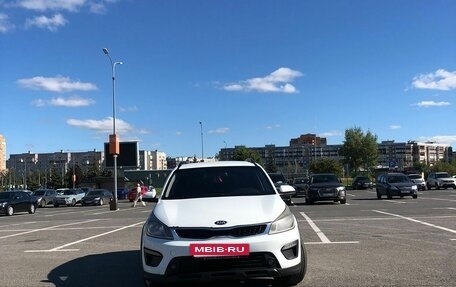 KIA Rio IV, 2019 год, 1 200 000 рублей, 6 фотография