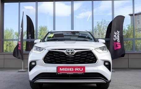 Toyota Highlander, 2025 год, 5 420 000 рублей, 3 фотография