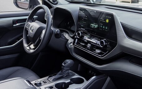 Toyota Highlander, 2025 год, 5 420 000 рублей, 17 фотография