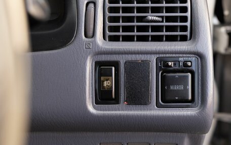 Toyota Ipsum II, 1996 год, 450 000 рублей, 15 фотография