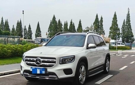 Mercedes-Benz GLB, 2022 год, 2 370 000 рублей, 1 фотография