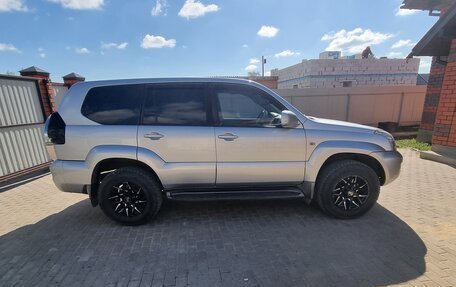 Toyota Land Cruiser Prado 120 рестайлинг, 2007 год, 1 800 000 рублей, 1 фотография