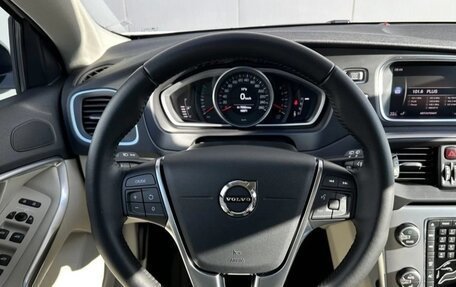 Volvo V40 Cross Country I, 2018 год, 2 300 000 рублей, 6 фотография