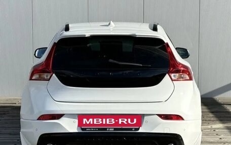 Volvo V40 Cross Country I, 2018 год, 2 300 000 рублей, 11 фотография