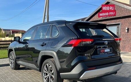 Toyota RAV4, 2025 год, 3 950 000 рублей, 6 фотография