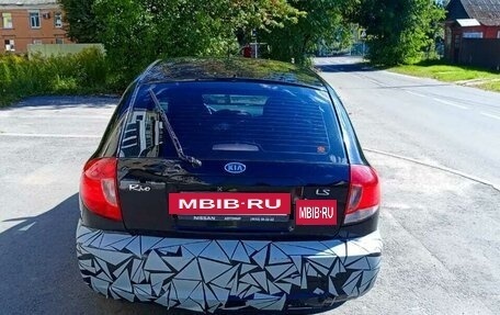 KIA Rio II, 2004 год, 180 000 рублей, 2 фотография