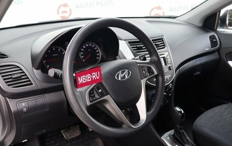 Hyundai Solaris II рестайлинг, 2015 год, 1 150 000 рублей, 7 фотография