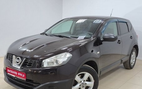 Nissan Qashqai, 2011 год, 850 000 рублей, 1 фотография